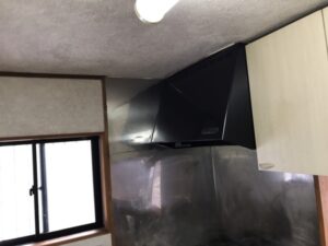 宮城キッチン取付け隊　プロペラファンフード取替　施工後